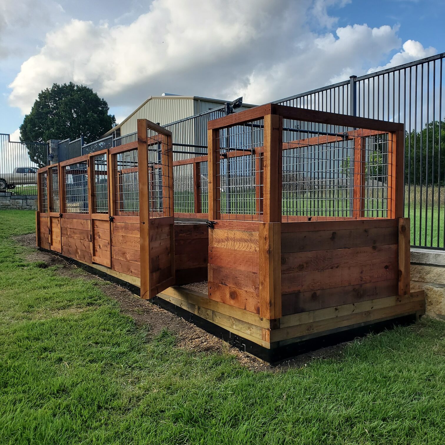 Custom Enclosed Step-In Garden